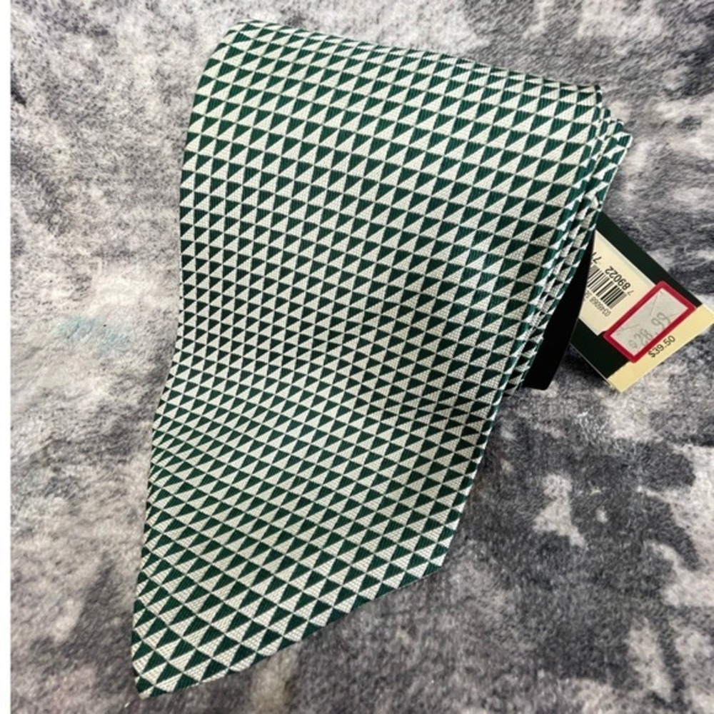 Lauren Ralph Lauren Green White Geometric Pattern‎ Silk Neck Tie New With Tags
